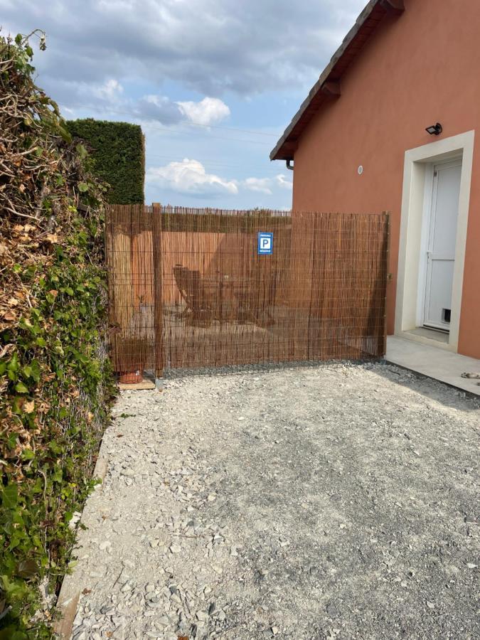 Bienvenue En Beaujolais Apartment Saint-Jean-d'Ardieres Luaran gambar