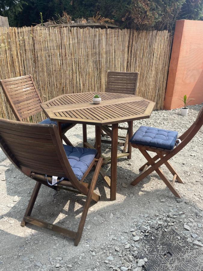 Bienvenue En Beaujolais Apartment Saint-Jean-d'Ardieres Luaran gambar